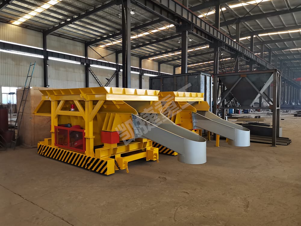 縱向電爐加料車(chē)